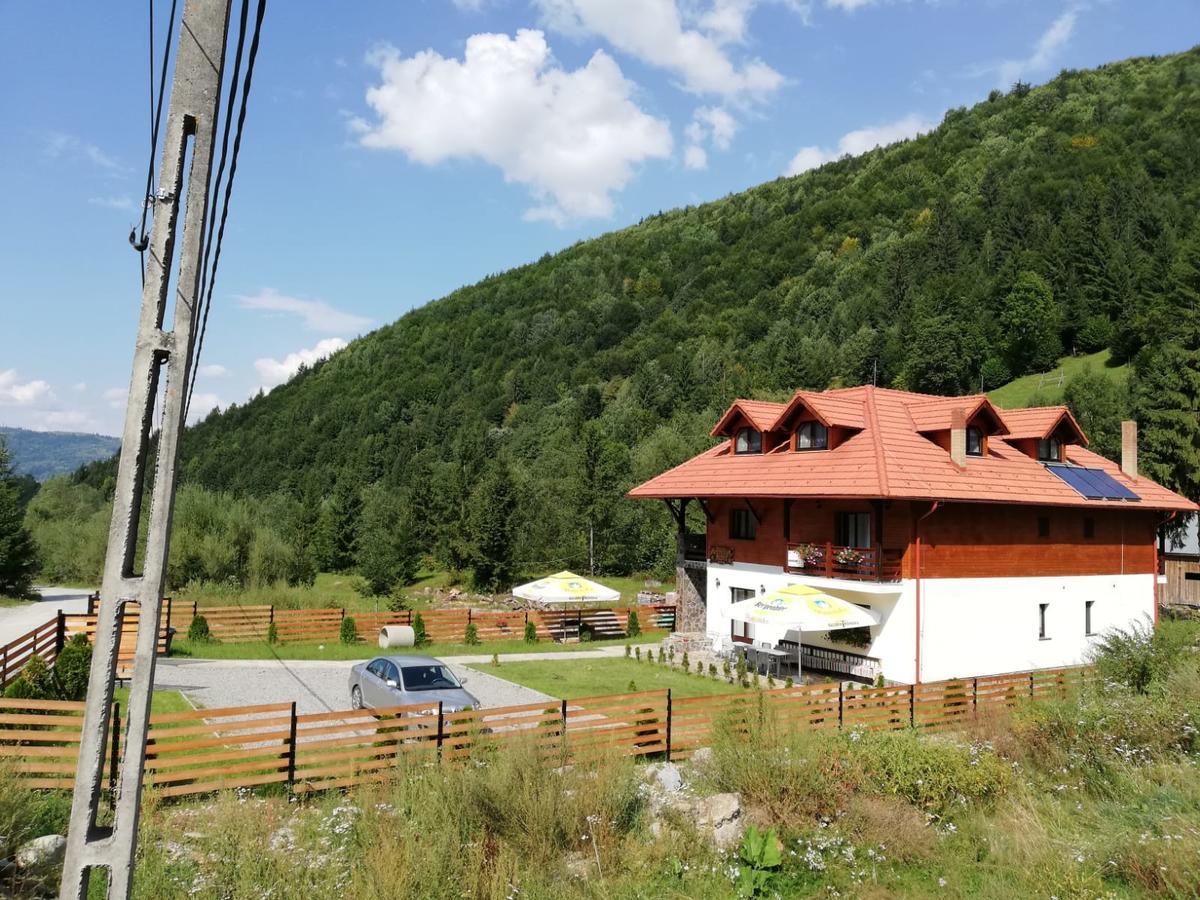 Pensiunea Pietrosul Rodnei Majszin Kültér fotó